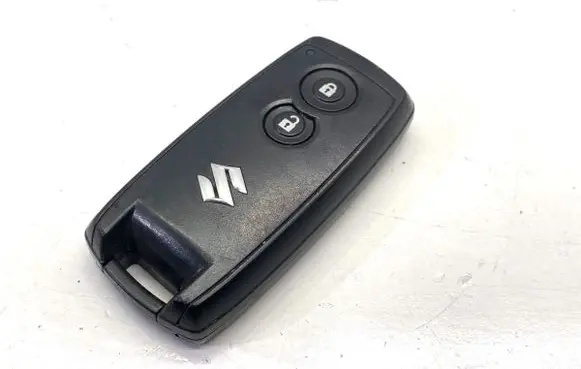 Suzuki Swift I Ignition key/card 