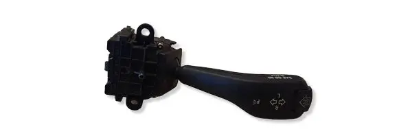 BMW X3 E83 Indicator stalk 8363668 01104010