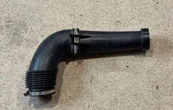 BMW M4 F82 F83 Air intake hose/pipe 7846271