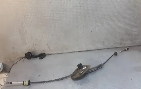 Renault Scenic II - Grand scenic II Gear shift cable linkage 