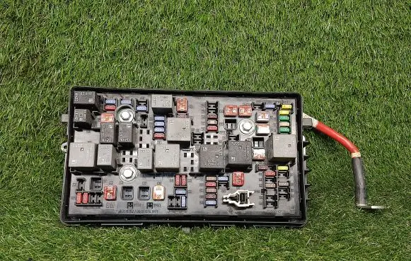 Chevrolet Cruze Power management control unit 96889382 13222782