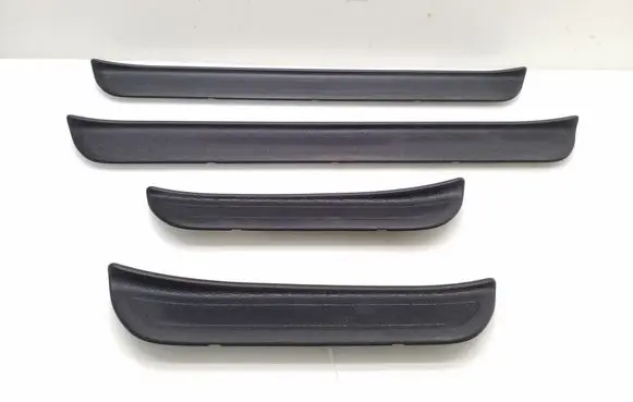 KIA Ceed sill trim set (inner) 85877J7100 85873J7100