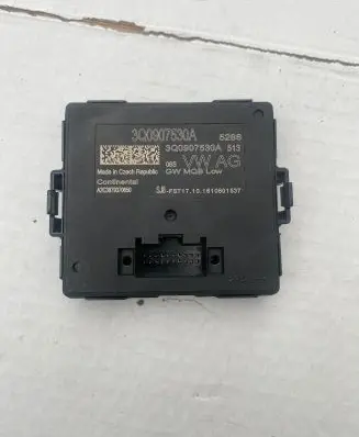 Volkswagen Golf VII Gateway control module 3Q0907530A A2C3379370650