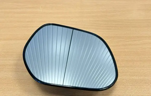 Mitsubishi Outlander Wing mirror glass 7632A471