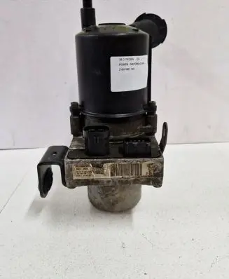Citroen C4 I Power steering pump 21601861