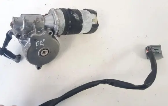 Volvo XC90 Seat adjustment motor 9208744 5705472K