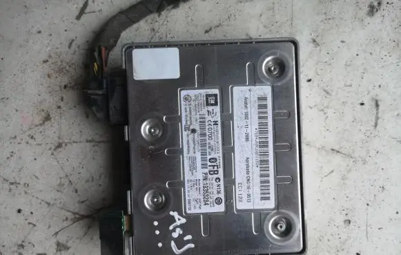 Opel Astra J Bluetooth control unit module 13353284
