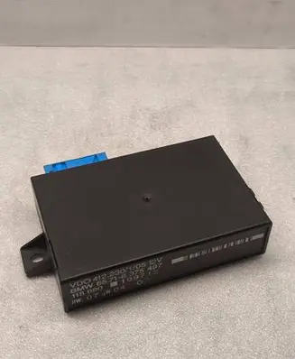 BMW 5 E39 Cruise control unit/module 65718375497 199712 118680
