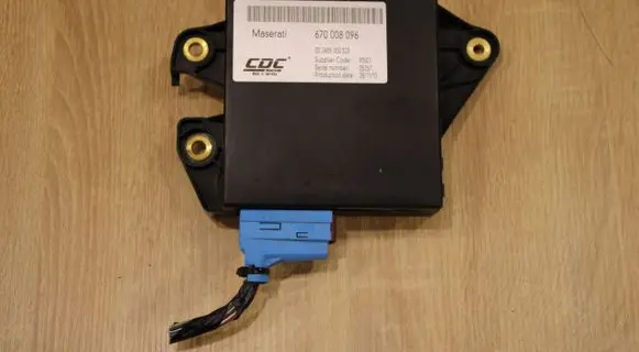 Maserati Ghibli Suspension control unit/module 670008096