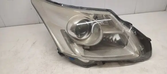 Toyota Avensis T270 Headlight/headlamp H279HRAE 8111805310