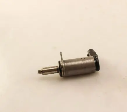 Audi A4 S4 B8 8K Camshaft vanos timing valve 06H103697A