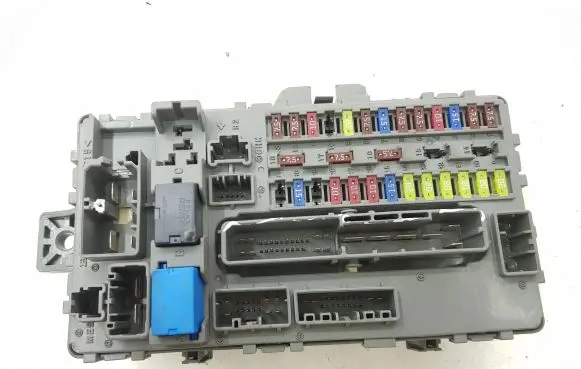Honda Accord Fuse module TL0E312