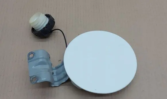Mitsubishi Space Star Fuel tank cap