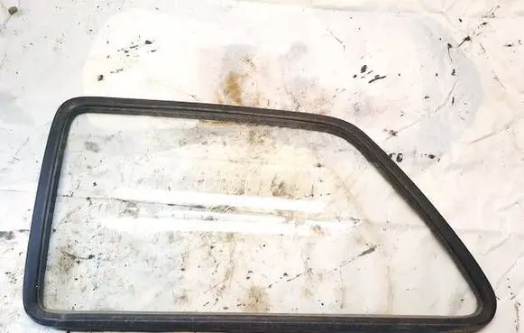 Volkswagen Golf II Rear side window 43r001057 43r-001057