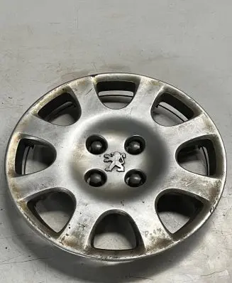 Peugeot 307 CC R15 wheel hub/cap/trim 9651017180