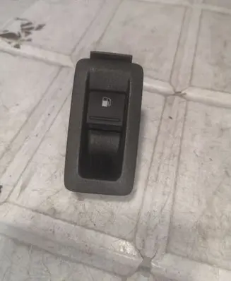 Volkswagen Touran I Fuel tank opening switch 1F0959527 1T0959551 1T0959833