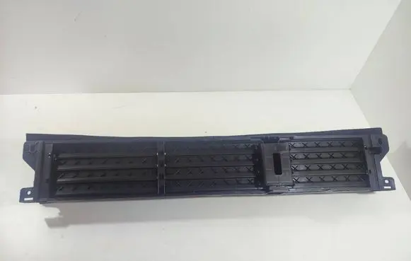 Nissan Rogue Intercooler air guide/duct channel 214216RA0A