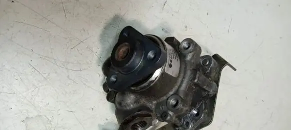 Peugeot 607 Power steering pump 9655444580 7691955334