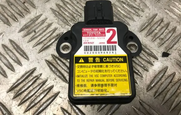 Lexus GS 250 350 300H 450H Other control units/modules 8918350030