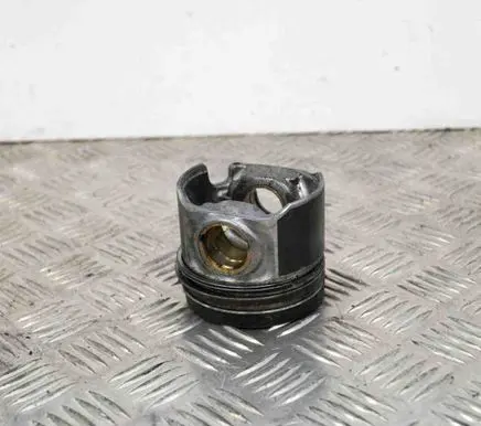 Piston