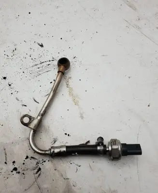 BMW 4 F32 F33 Exhaust gas pressure sensor 8507634