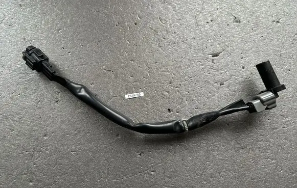 Nissan Patrol Y61 Crankshaft speed sensor 23731VB100