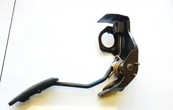 Toyota Avensis T250 Accelerator throttle pedal