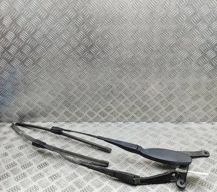 Mercedes-Benz E W238 Windshield/front glass wiper blade A2138200444 A2138205402