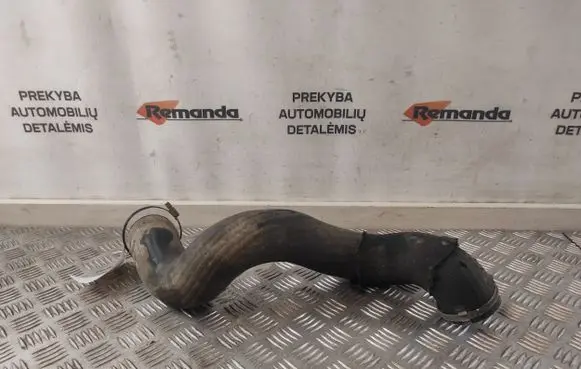 Volvo V70 Intercooler hose/pipe 30792545