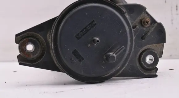 Suzuki Grand Vitara II Vacuum air tank 