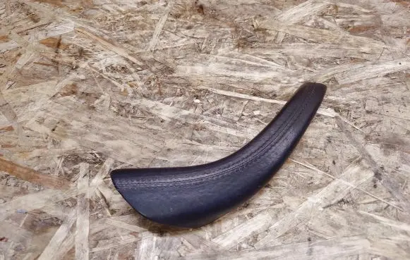 Mercedes-Benz S W220 Front door interior handle trim 2135503