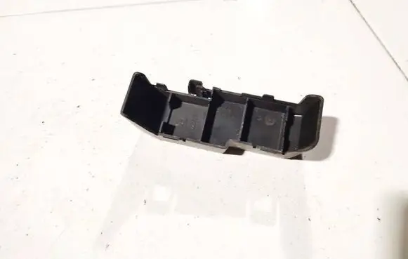 Opel Insignia A Fuse box cover 13222785
