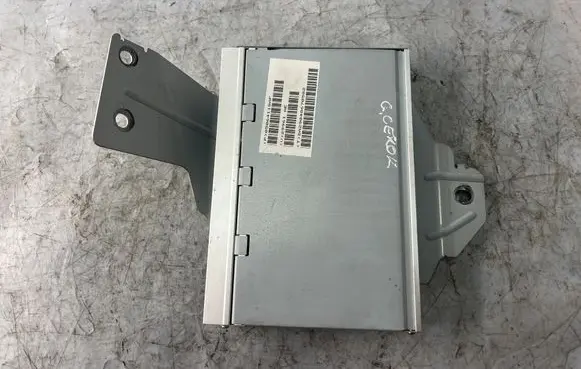 Jeep Grand Cherokee (WK) Sound amplifier P05064118AF P05064233AC