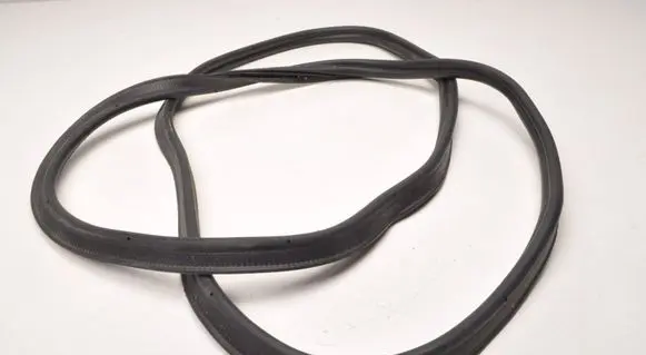 Cupra Leon Seal rubber (tailgate) 5FE827705F