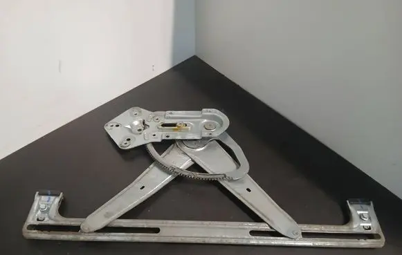 Volvo XC70 Front door electric window regulator 983164102 983164102L