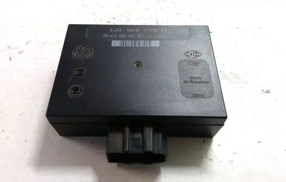 Volkswagen Golf IV Comfort/convenience module 1J0959799H