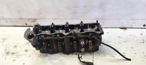 Seat Leon (1M) Engine head 038103373E