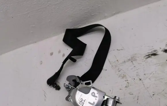 Hyundai i40 Front seatbelt 88810-3Z000