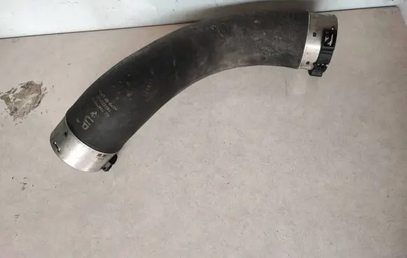 BMW 4 F32 F33 Intercooler hose/pipe 7823233