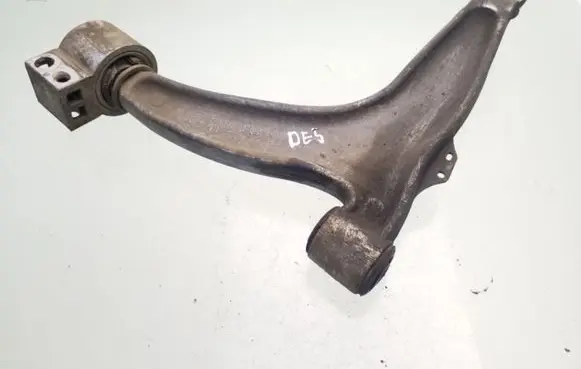 Opel Vectra C Front lower control arm/wishbone