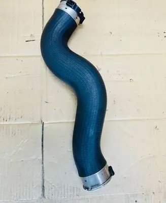BMW 1 F20 F21 Intercooler hose/pipe 17411816 499615