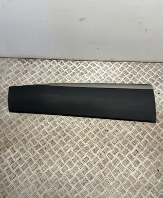 Peugeot 5008 II Front door trim (molding) 9811404277