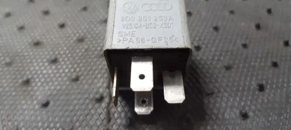Audi A6 S6 C6 4F Other relay 8D0951253A V23134-B52-301