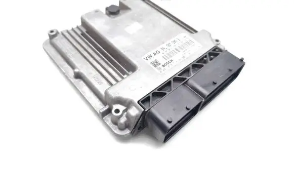 Skoda Octavia Mk3 (5E) Engine control unit/module 04L907309B 0281018510