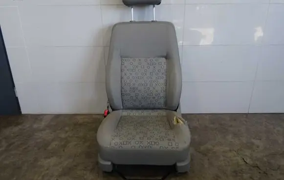 Volkswagen Transporter - Caravelle T5 Front driver seat 