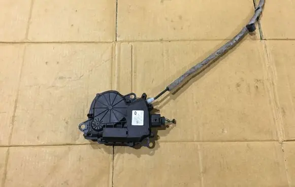 Tailgate/trunk/boot lift motor