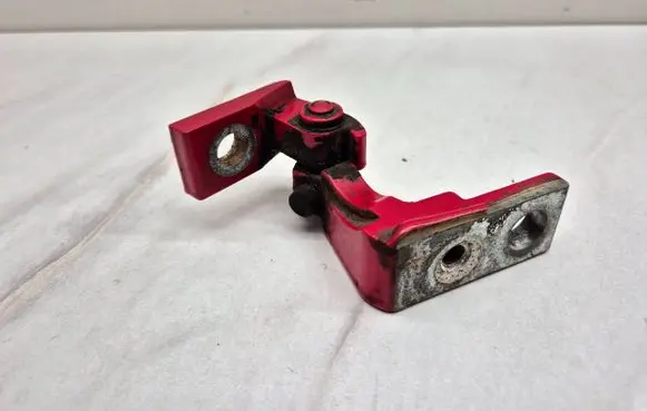 Audi A3 S3 8P Front door upper hinge A046573