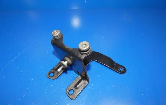 Hyundai ix35 ABS pump bracket 