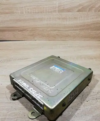 Mitsubishi Space Wagon Engine control unit/module ECU MD312459 E2T61589
