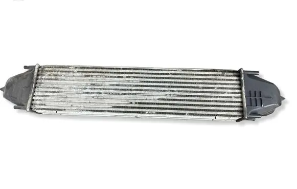 Volvo XC70 Intercooler radiator 31338474